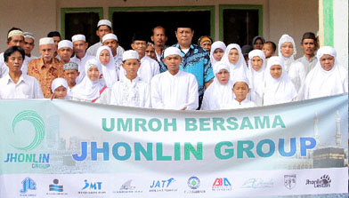 Batulicin, Umroh Bersama Jhonlin Group 2013
