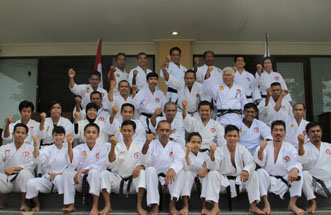 Jhonlin Group, Kalimantan Selatan, Batulicin, Jhonlin Security Service, Ujian Karate, H Isam, h-isam