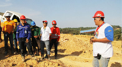Jhonlin Group, safety driving clinic, Kalimantan Selatan, Batulicin, h isam